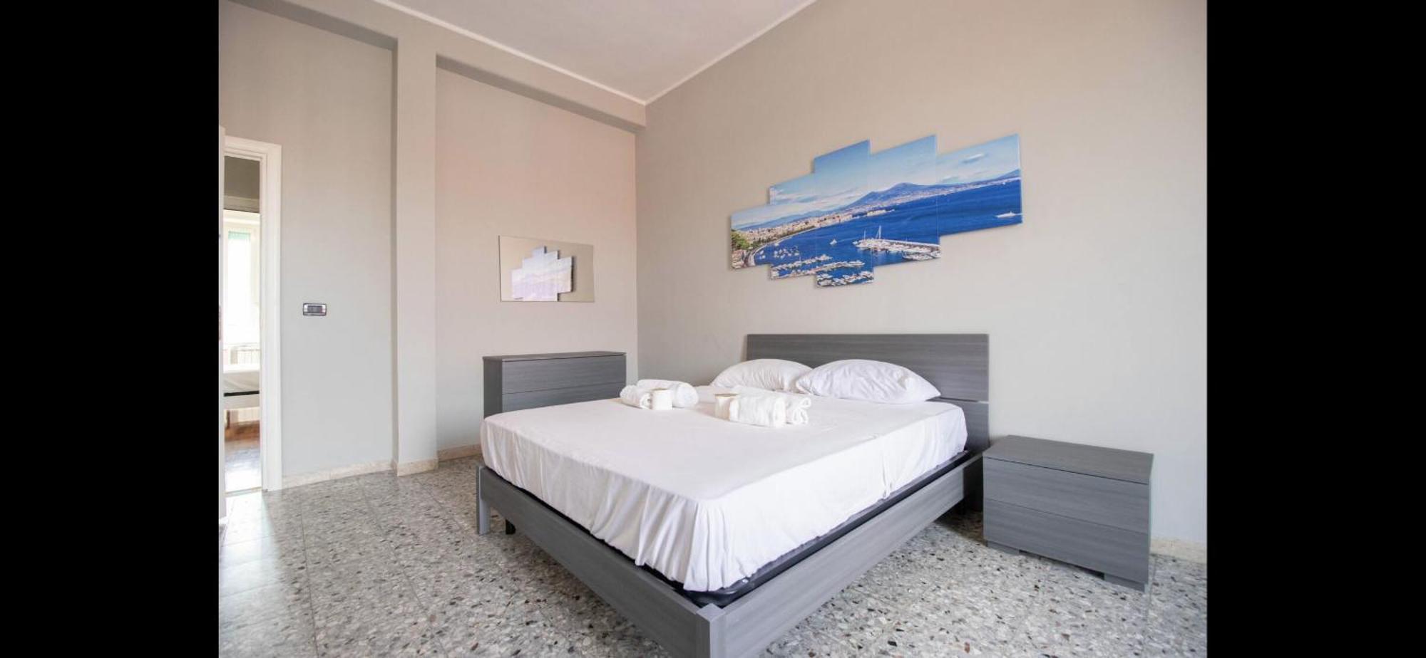 Best Nest * Naples