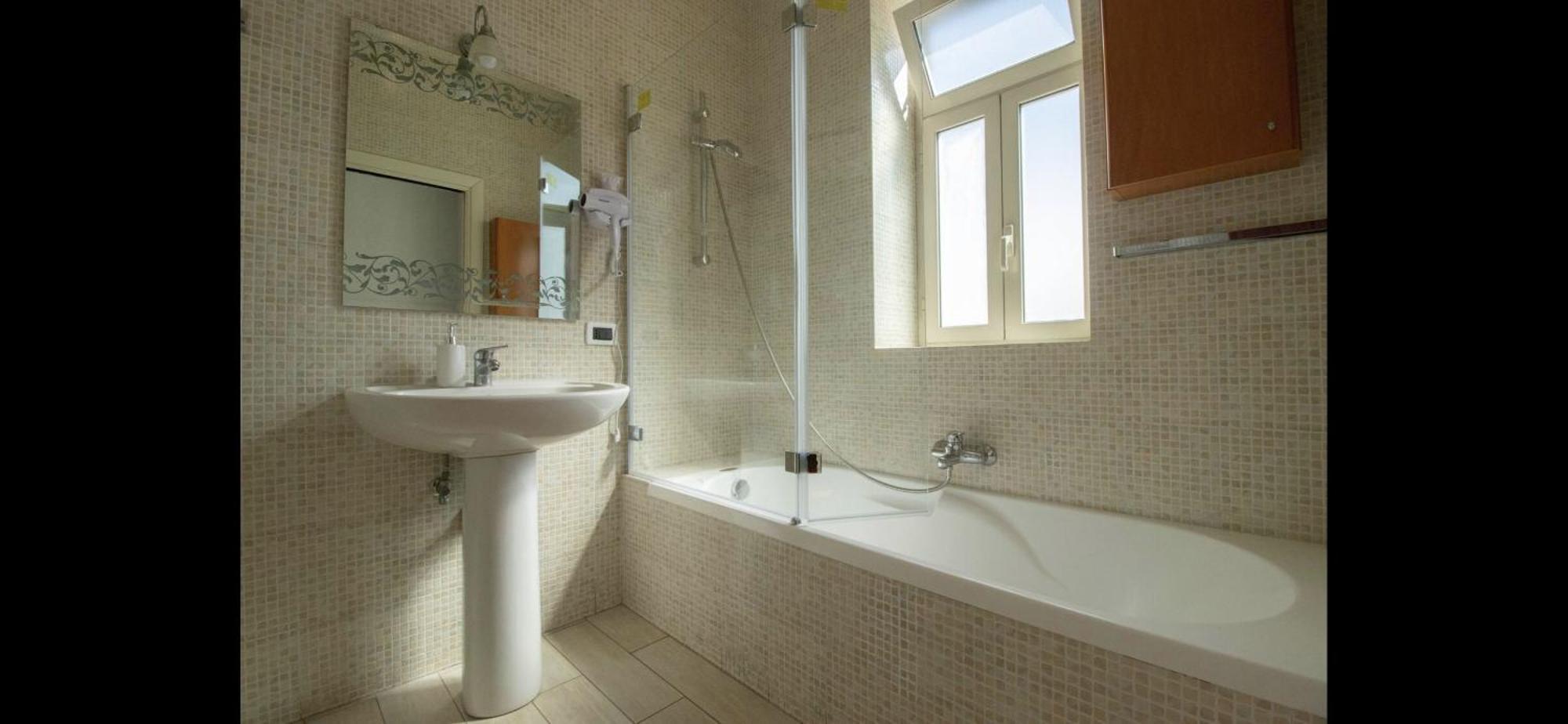 Best Nest Apartment